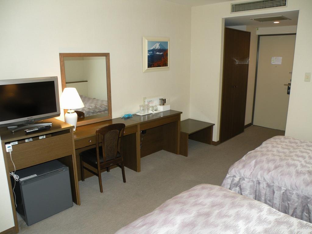 Fujisan Station Hotel Fujiyoshida Quarto foto